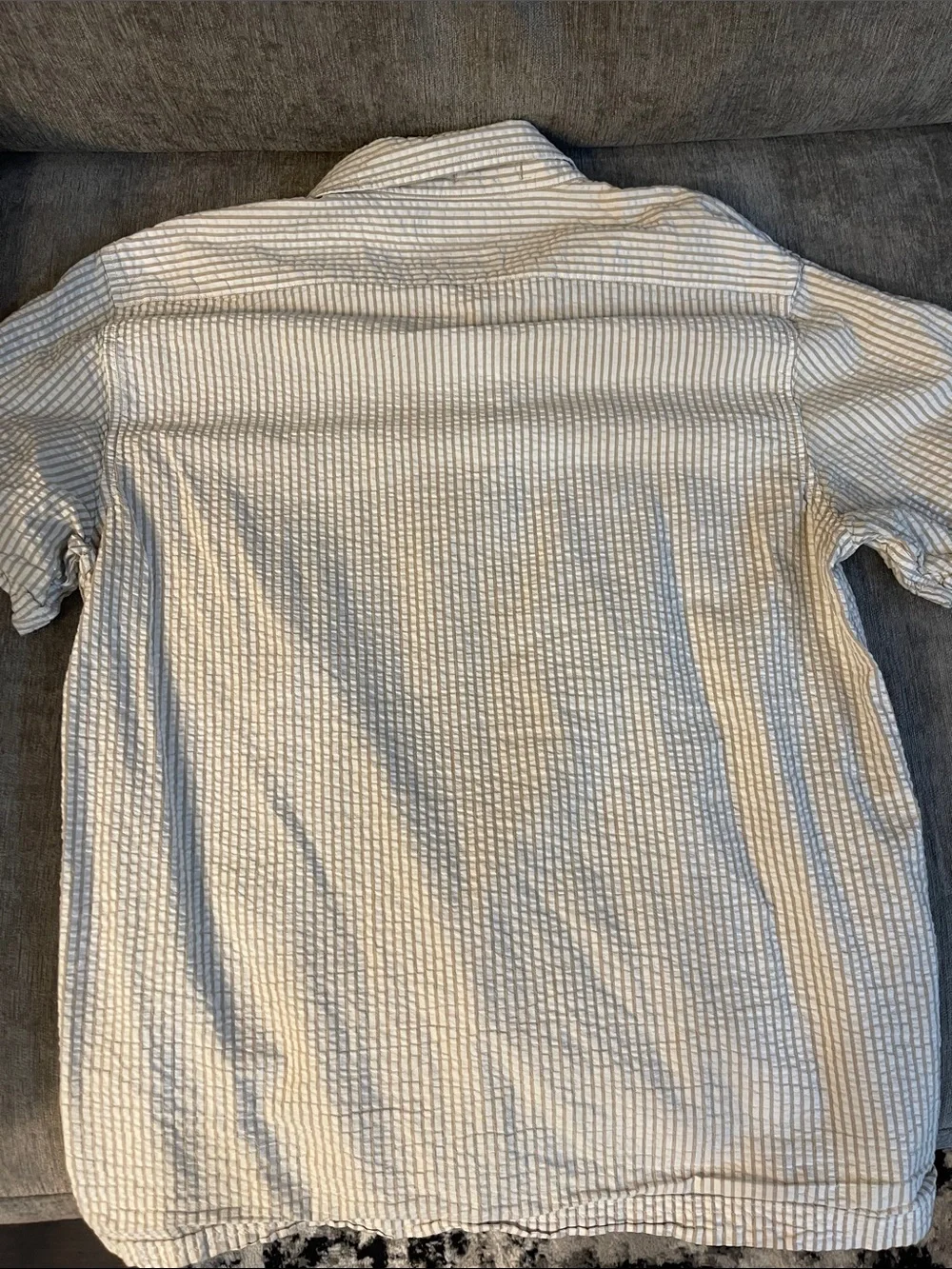 Banana Republic White and Light Brown Seersucker Short-Sleeve Button-Up Shirt
